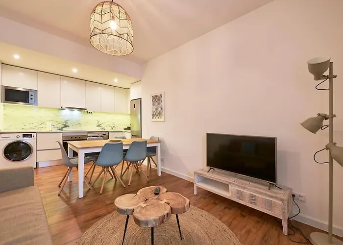 Center Marques Ii * Lisbon